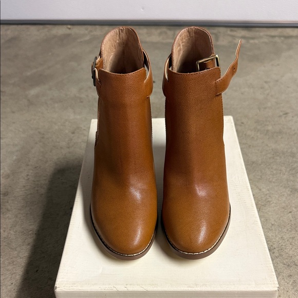 Anthropologie Shoes - Brand new Anthropologie - Billy Ella - Brown Leather Ankle Boots